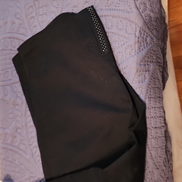 Dkr Capri pants - Picture 3 of 9